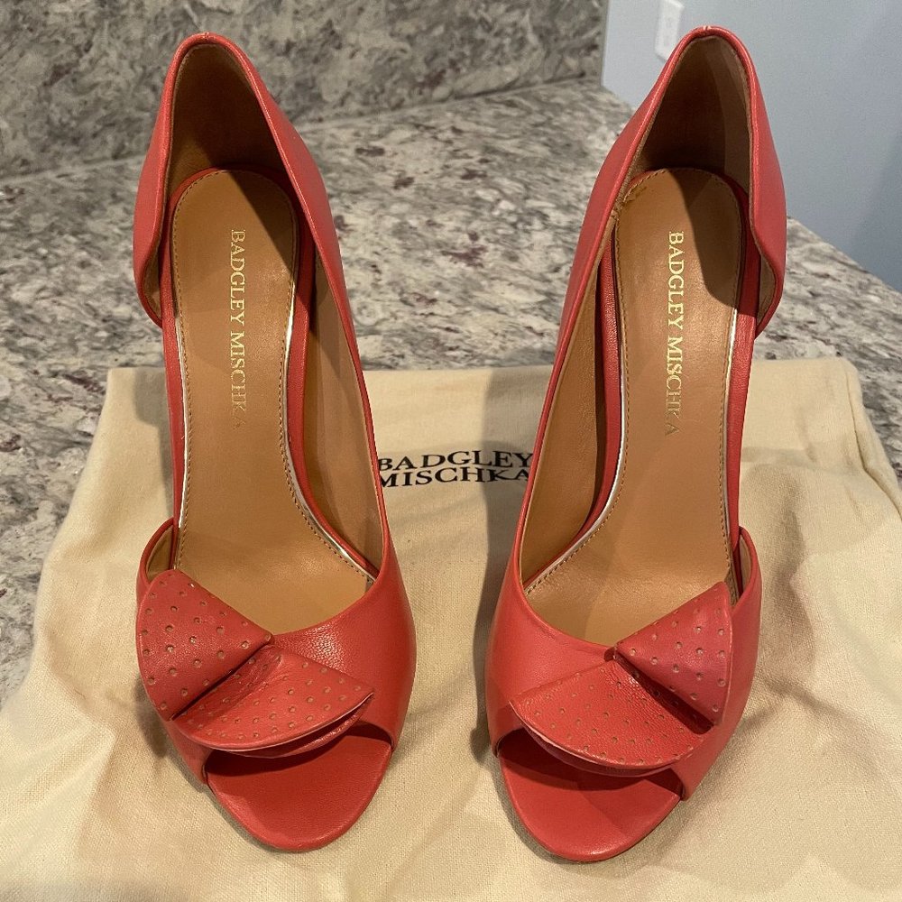 Badgley Mischka Coral Whimsical Stiletto 6.5